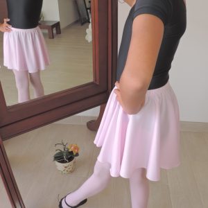 Falda de Ballet corta con cintura elásticas y cinturón lazo