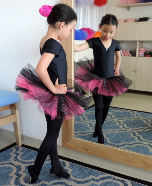 Vestido Tutu Bailarina - Manga China para Niña - Image 4